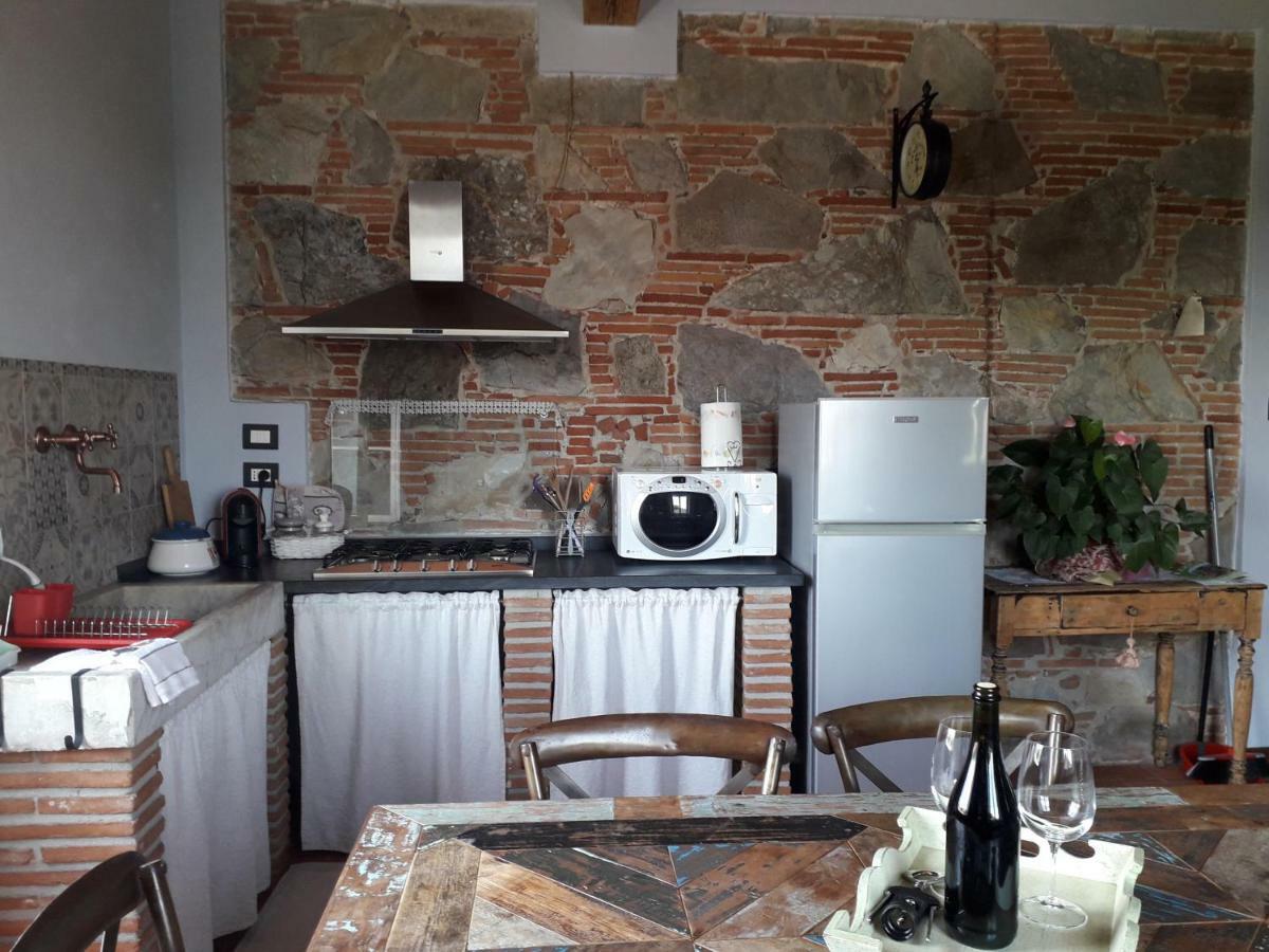 Casa De Servi Лука Екстериор снимка
